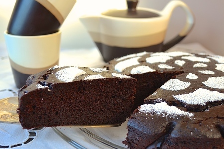 Фото к рецепту: Шоколадный пирог с рикоттой