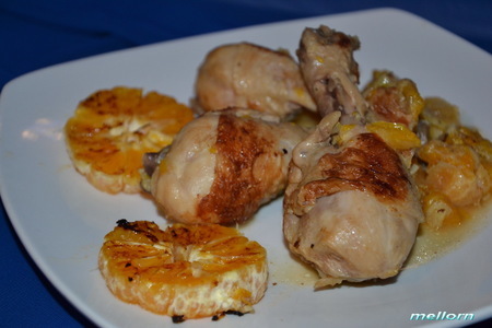 Фото к рецепту: Куриные голени с мандаринами