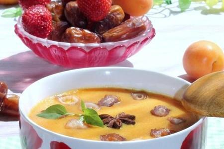 Фото к рецепту: Манный суп с анисом по-мароккански 