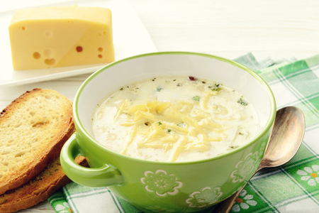 Фото к рецепту: Сырный крем-суп рецепт