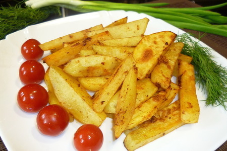 Фото к рецепту: Картофель дольками в духовке (постное блюдо)