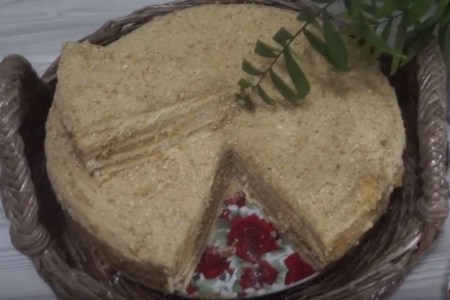 Фото к рецепту: Медовый торт с манным кремом. очень вкусный рецепт торта! 