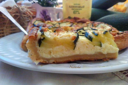 Фото к рецепту: Лучший рецепт простого тарта с цукини, сыром и майонезом оливковым "махеевъ"