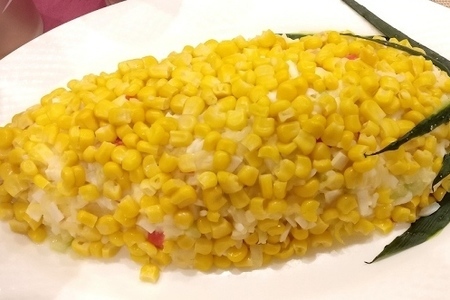 Салат кукуруза с крабовыми палочками