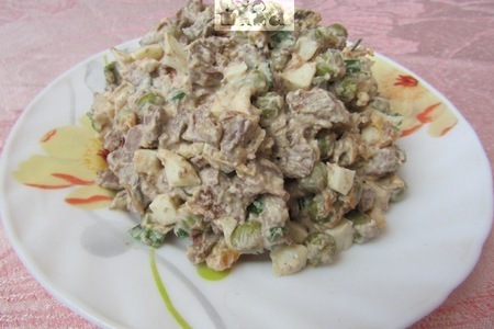 Фото к рецепту: Салат из куриной печени