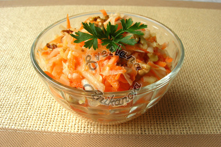 Фото к рецепту: Салат с топинамбуром "от 100 хворей"