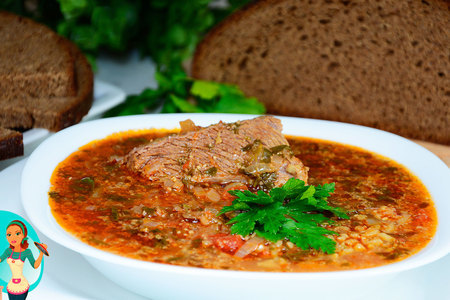 Фото к рецепту: Суп харчо с говядиной и рисом