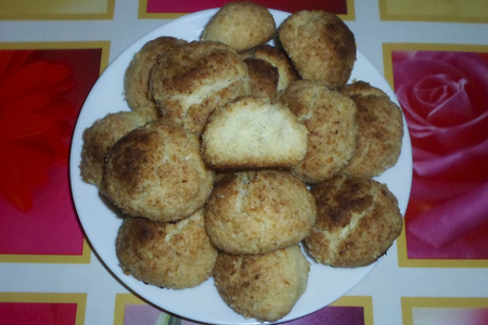 Фото к рецепту: Постное кокосовое печенье