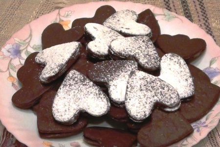 Печенье "шоколадные сердечки с джемом"