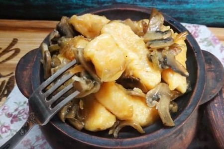 Фото к рецепту: Ленивые вареники из картошки с тыквой