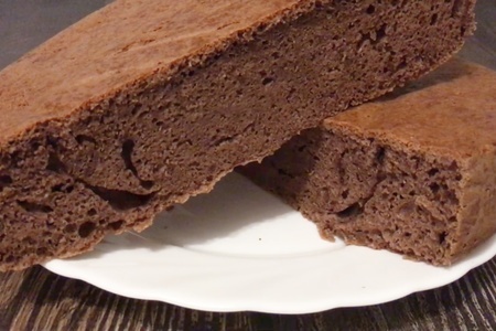 Фото к рецепту: Шоколадный бисквит - простой рецепт