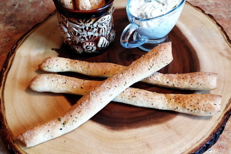 Фото к рецепту: Гриссини – итальянские хлебные палочки