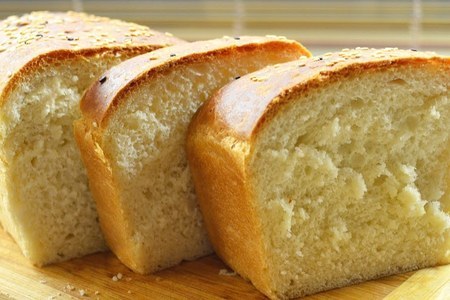 Простой хлеб «кирпичик» на сухих дрожжах - бабушкин рецепт домашнего хлеба на воде