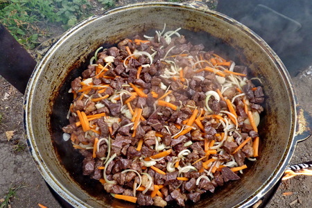 Фото к рецепту: Куырдак по‑казахски с бараниной от мирбулата абуова