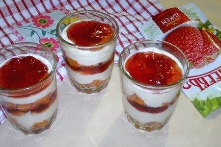 Фото к рецепту: Десерт из тыквы и творога с джемом «махеевъ» «кусочки лета»