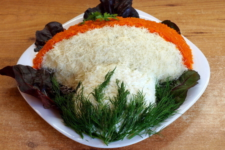 Праздничный салат "гриб"