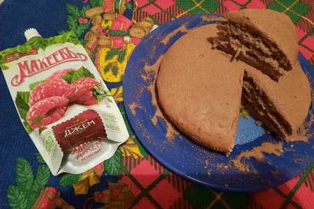 Фото к рецепту: Постный пирог "монастырский" с джемом «махеевъ» «кусочки лета»
