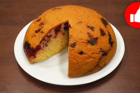 Фото к рецепту: Пирог в мультиварке, простой рецепт к чаю