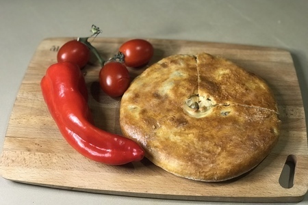 Фото к рецепту: Кубдари (груз. კუბდარი) мясной пирог по-грузински