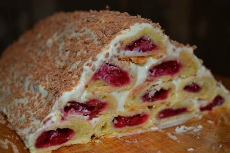 Фото к рецепту: Торт без выпечки "вишневое блаженство" 