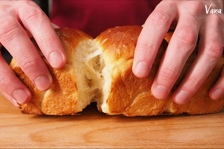 Фото к рецепту: Молочный хлеб - отрывные булочки