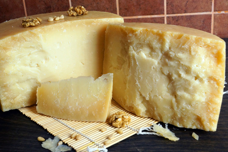 Фото к рецепту: Рецепт итальянского сыра монтазио