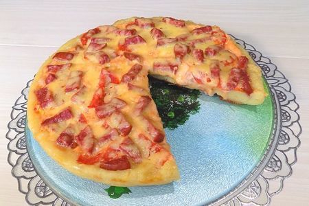 Пицца приготовленная на сковороде (2 пиццы)