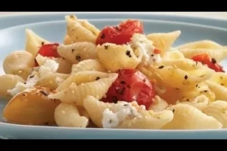 Фото к рецепту: Вкусные макароны с помидорами