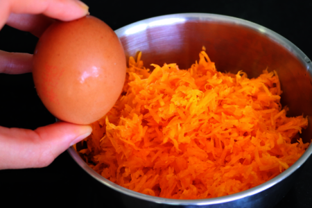 Фото к рецепту: Есть тыква и яйца? приготовьте это потрясающее блюдо из тыквы!