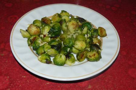 Фото к рецепту: Второе блюдо из брюссельской капусты
