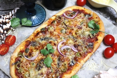 Фото к рецепту: Неаполитанская пицца с анчоусами