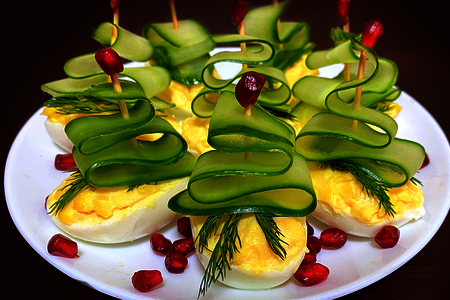 Фото к рецепту: Закуска елочки на новый год