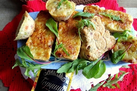 Фото к рецепту: Картофельные кексы с колбасой и горчицей "махеевъ" #махъеевъ
