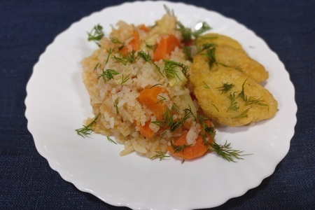 Фото к рецепту: Кабачки с рисом (в мультиварке)