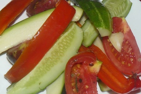 Фото к рецепту: Малосольные овощи