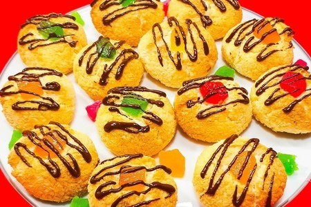 Фото к рецепту: Печенье без глютена с рисовой мукой и кокосом
