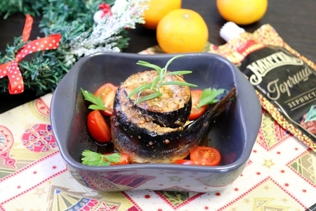 Фото к рецепту: Рыбный тюрбан "новогодний" с мандарином и горчицей махеевъ