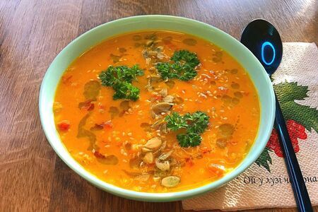 Фото к рецепту: Чечевично-кокосовый суп