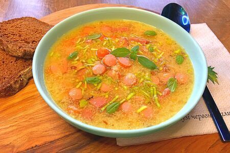 Фото к рецепту: Колбасный суп 
