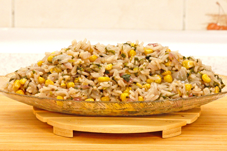 Фото к рецепту: Пряный рис: в стиле индийского дала со множеством специй