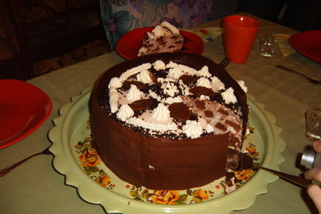 Фото к рецепту: Шикарный праздничный торт