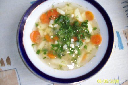 Картофельный суп с жаренными яйцами