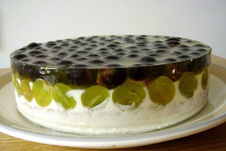 Виноградно-йогуртный торт