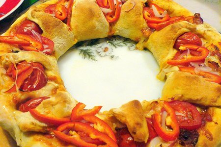 Фото к рецепту: Pizza corona, или коронная пицца