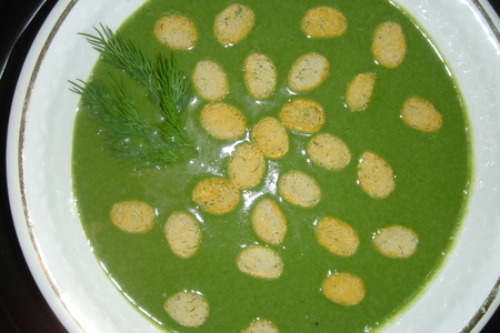Фото к рецепту: Суп-пюре со шпинатом