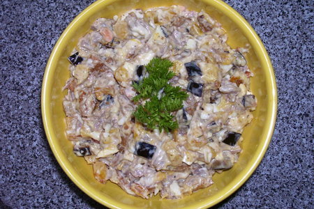Фото к рецепту: Салат "осень" с тыквой и баклажанами