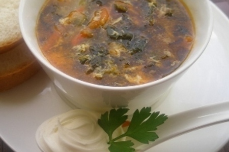 Фото к рецепту: Суп зелёный со шпинатом в любое время года