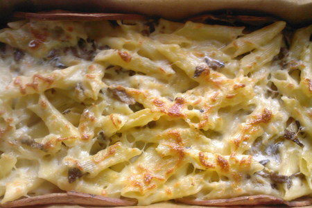 Фото к рецепту: Паста аль форно(запеканка из макарон с грибами)