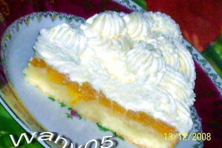 Фото к рецепту: Абрикосовый  торт со сливками