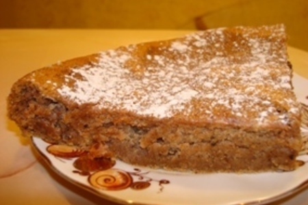 Фото к рецепту: Пряный пирог на кефире.
